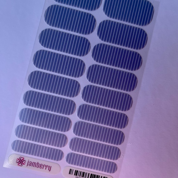 Jamberry nails - full sheet: “Serenity Stripe” - Picture 1 of 1